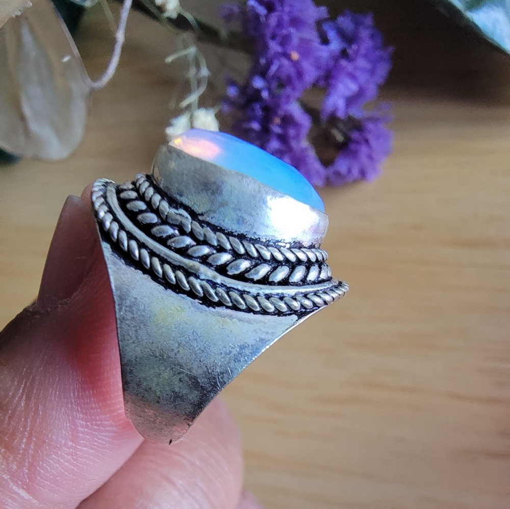 Vintage 925 Moonstone  Ring. Size 6.5 - Picture 2 of 7